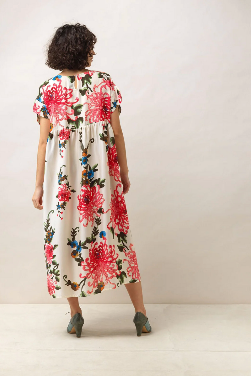 Chrysanthemum Ecru Pleat Dress - Cream