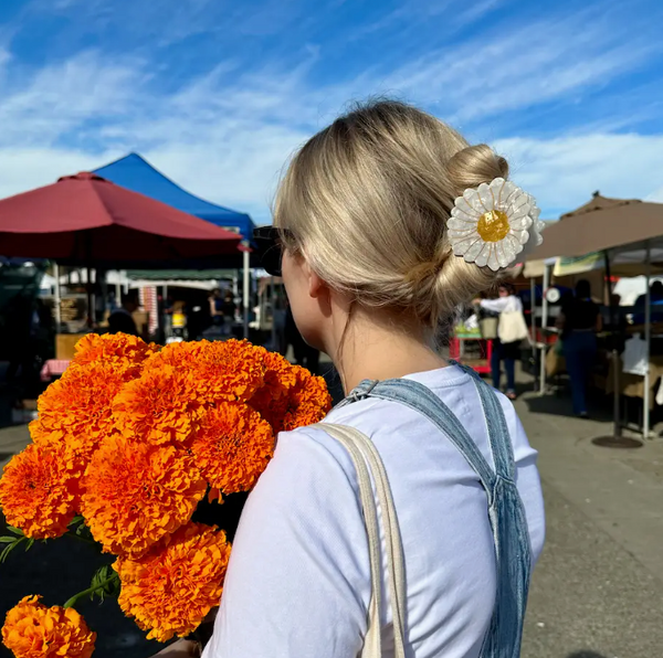 Hand-Painted Daisy Flower Claw Hair Clip