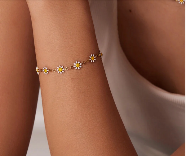 Daisy Flower Bracelet