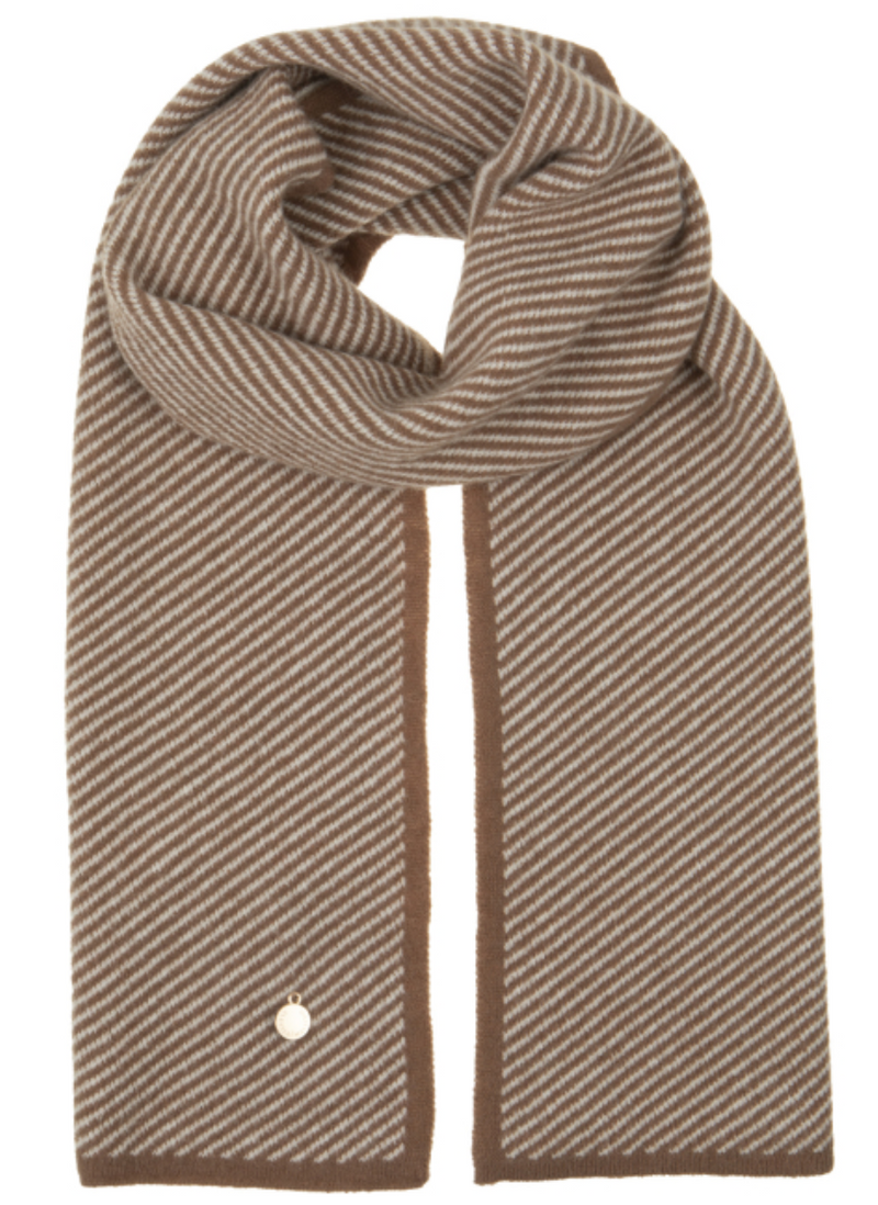 Chic Staple Scarf