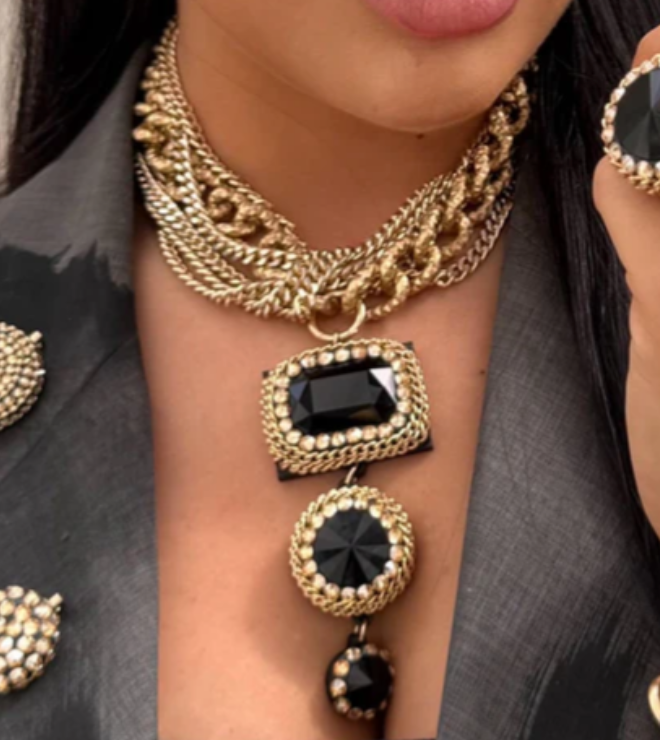 Chunky Chain Necklace with Black Stack Gems
