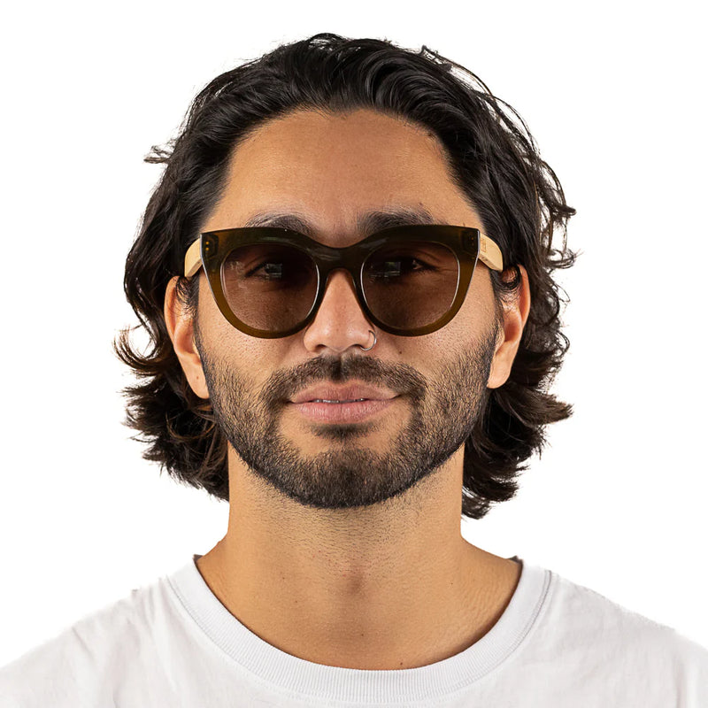 MILLA KHAKI Khaki Gradient Lens l White Maple Arms