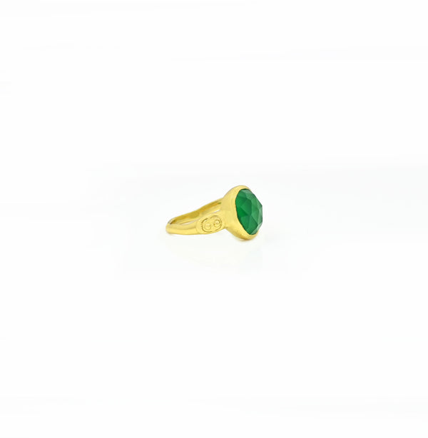 Boho Oval Ring Gold Green Onyx